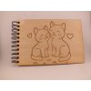 Personalizovaný dřevěný deník – originální zápisník s kočkou