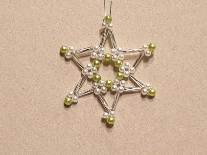 Vánoční ozdoba z korálků - hvězda G. světle zelená-stříbrná
