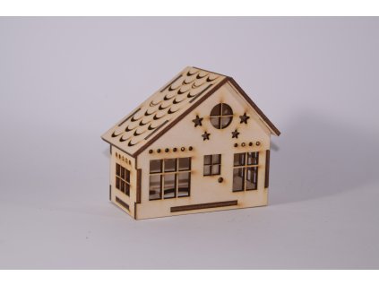 dreveny vianocny domcek vyrezavany z preglejky na dalsie tvorenie 7 (2)