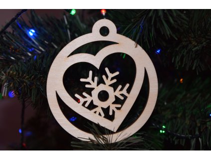 drevena vianocna ozdoba na stromcek vlocka 1 (18)