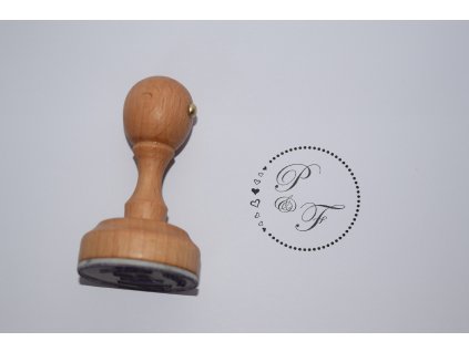 exkluzivne personalizovane svadobne razitko dotyk elegance a originality