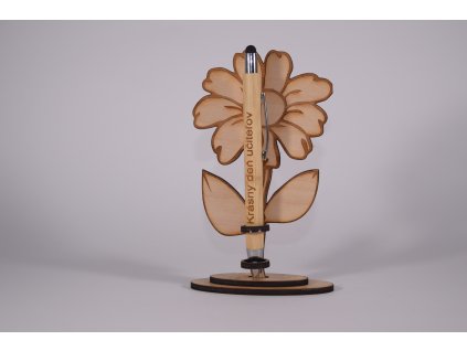 dreveny stojancek na pero kvietok s personalizovanym perom