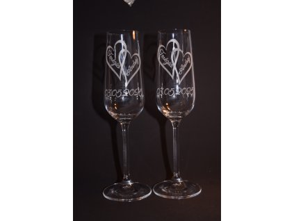 svadobne gravirovane pohare na sampanske srdce (2)
