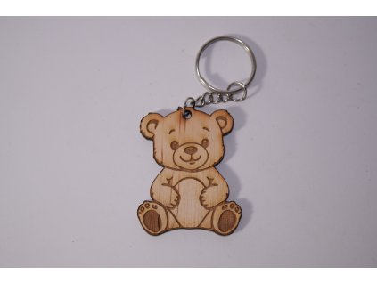 drevena klucenka gravirovany macko