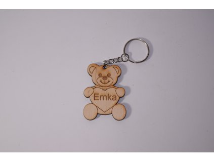 drevena klucenka gravirovany macko meno