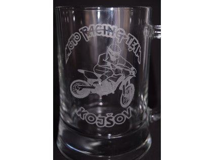 gravirovany skleneny krigel s vlastnym textom a obrazkom darcek na zelanie (1)