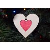 drevena vianocna ozdoba srdce linecky motiv s malovanym stredom (1)