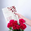 Tělový peeling s mořskou solí, esencemi a okvětními lístky růží - Love Scrub