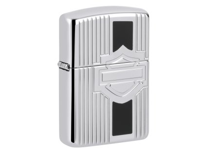 Zapalovač Zippo Harley-Davidson 2025 s leštěným chromem a hlubokým rytím.