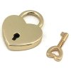 Zlatý zámek lásky ve tvaru srdce