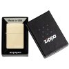 Lesklý zapalovač Zippo v barvě Champagne s logem Zippo.