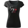Dámské tričko s nápisem "Sexy" a s volbou červené číslovky (např. 40) a stopou od rtěnky.