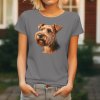 Dámské tričko s detailním realistickým potiskem hlavy Irského teriéra s rezavou srstí a inteligentním výrazem.