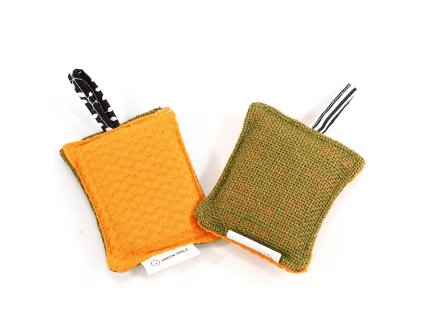 Žltá vaflová hubka na riad s jutou