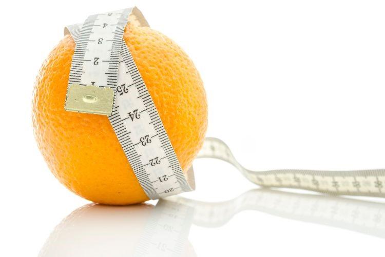 Celulitida zblízka. Jen „pomerančová kůže“ nebo jde o hlubší problém?