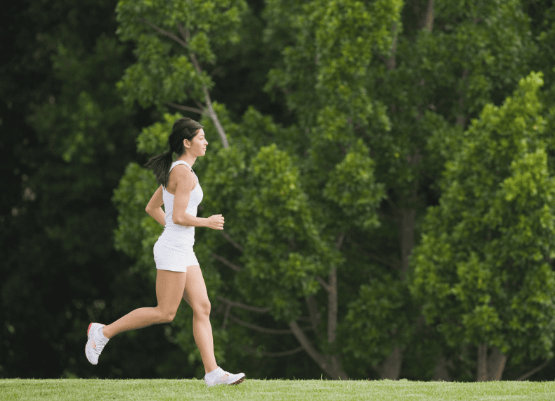 Sedím, stojím, běhám. Přirozený pohyb jako opora pro klouby a lymfu