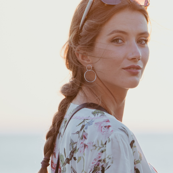 STRIEBORNÉ NÁUŠNICE