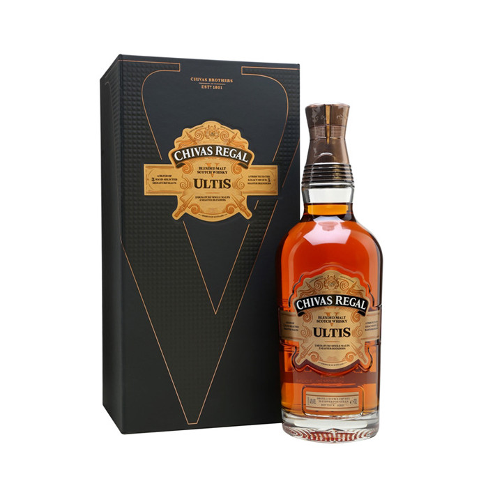 Levně Chivas Ultis 40% 0.7l (dárkové balení)