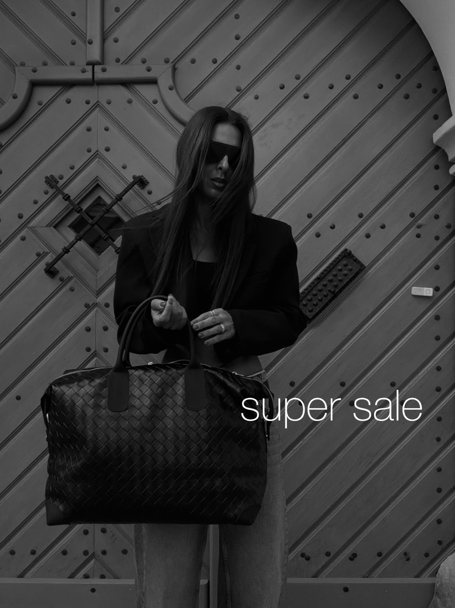 SUPER SALE