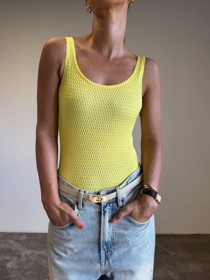 STRUKTUROVANÉ STRETCH BODY yellow