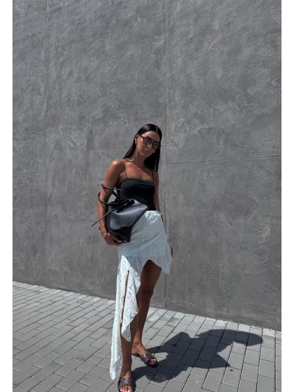 ASYMETRICKÁ KRAJKOVÁ SUKNĚ cream