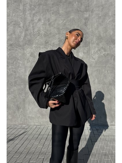 KABÁTEK S PÁSKEM black