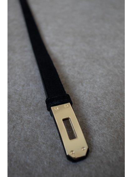 SEMIŠOVÝ KOŽENÝ POSUVNÝ SLIM PÁSEK SE ZLATOU SPONOU black