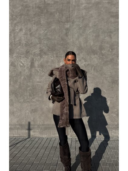 KOŽEŠINOVÁ ŠÁLA taupe