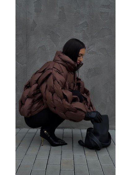 STRUKTUROVANÁ PUFF BUNDA brown