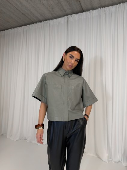 CROPPED KOŽENKOVÁ KOŠILE khaki