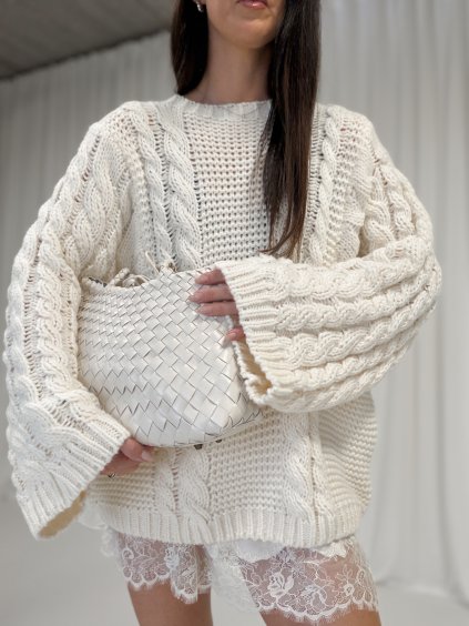 OVERSIZED COPÁNKOVÝ SVETR cream