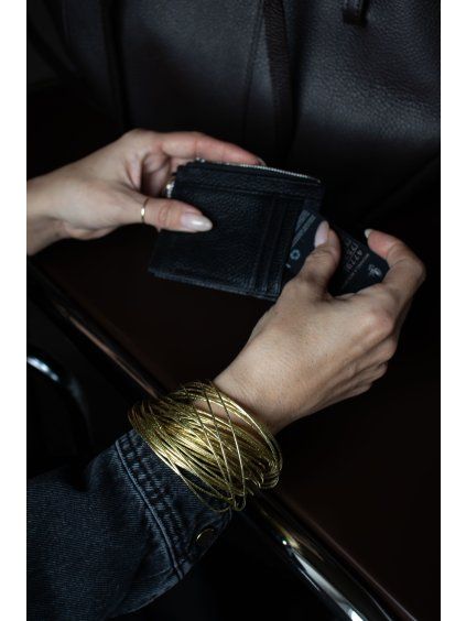 VRSTVENÝ NÁRAMEK gold