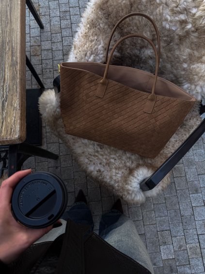 PROPLÉTANÁ SEMIŠOVÁ KABELKA camel