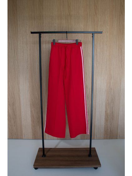 TEPLÁKY S PRUHY red