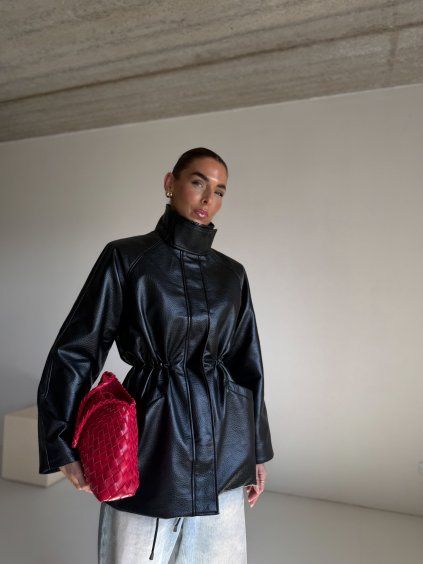 KOŽENKOVÁ PARKA black