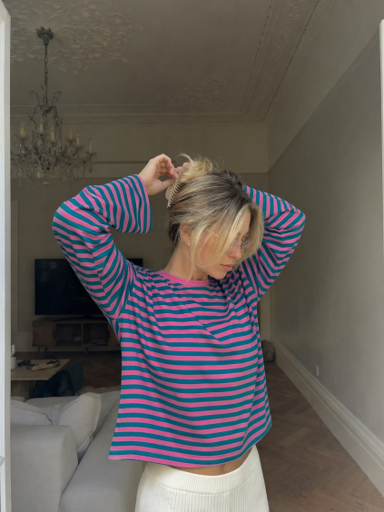 EFC1BED8 84CB 4CF3 9F04 E1B2D1C39CDD