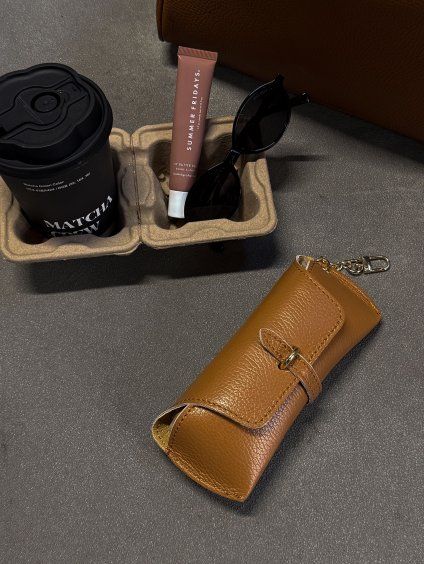 KOŽENÝ OBAL NA BRÝLE camel