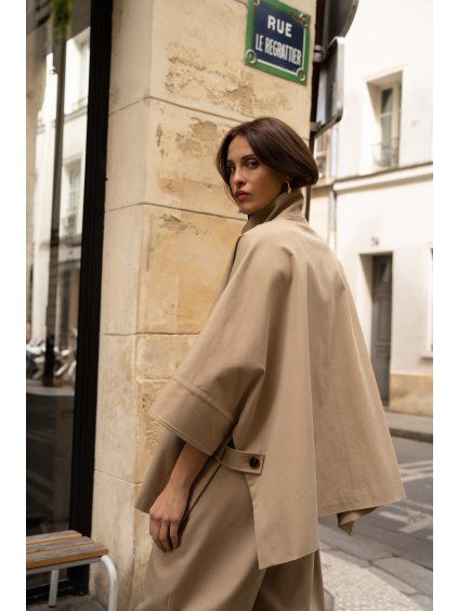 KRÁTKÝ OVERSIZED TRENCH COAT beige