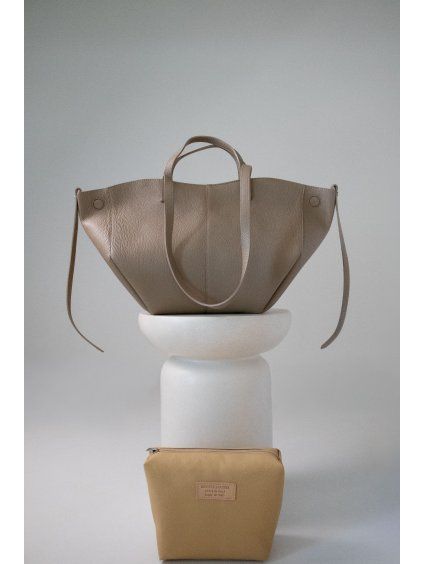 KOŽENÁ SHOPPER BAG LARGE taupe