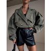 KRÁTKÝ NABÍRANÝ TRENCH COAT - khaki