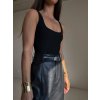 ŽEBROVANÉ BODY S HRANATÝM VÝSTŘIHEM black