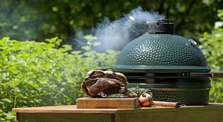 Historie Big Green Egg (velkého zeleného vejce) v dějinách civilizace