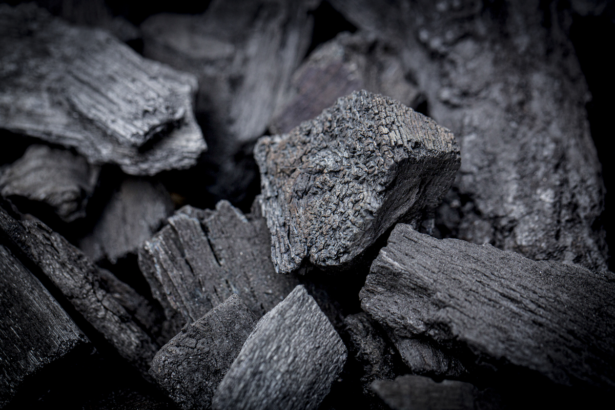 Dřevěné uhlí Big Green Egg 9 kg