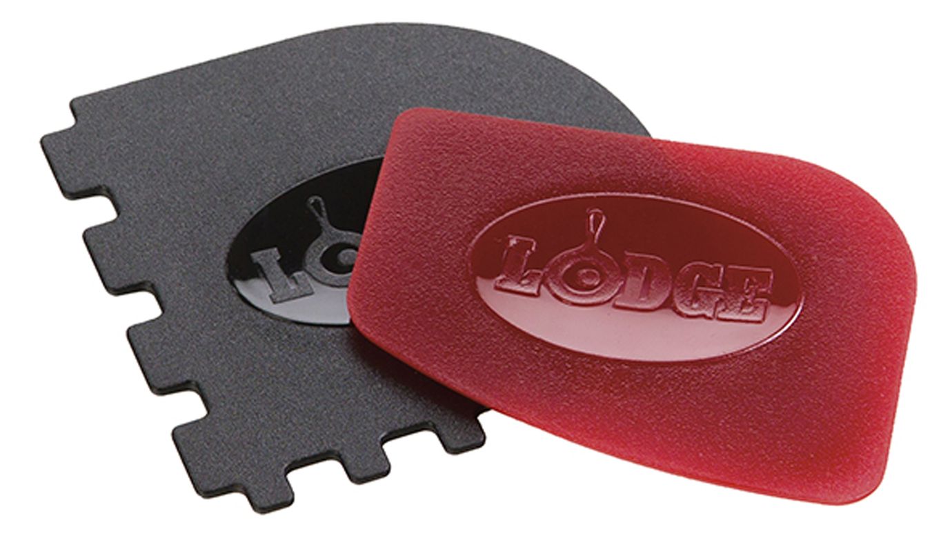 Sada 2 ks škrabek na litinové tály Lodge