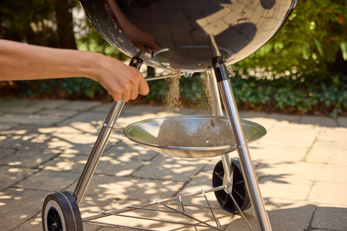 Gril Weber Original Kettle 57 cm (obrázek 8)