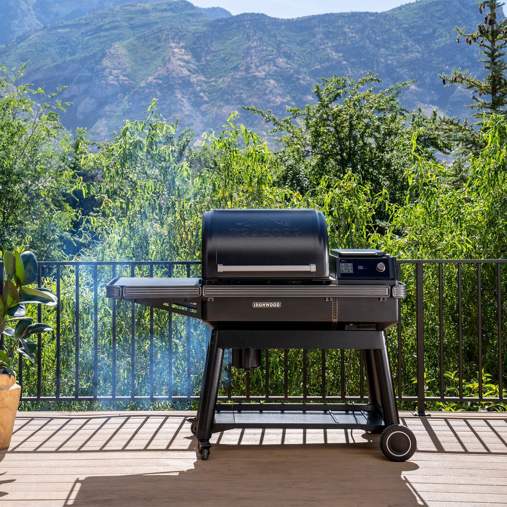 Peletový gril Traeger Ironwood