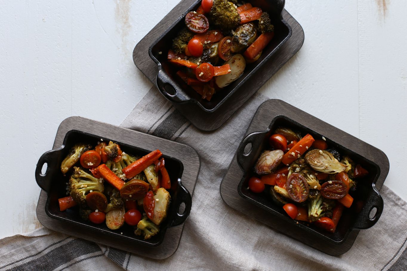 Obdélníková servírovací mini miska Lodge