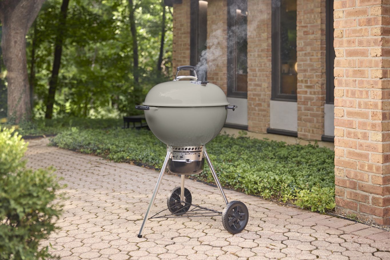 Gril Weber Master-Touch GBS C-5755, Smoke (obrázek 4)