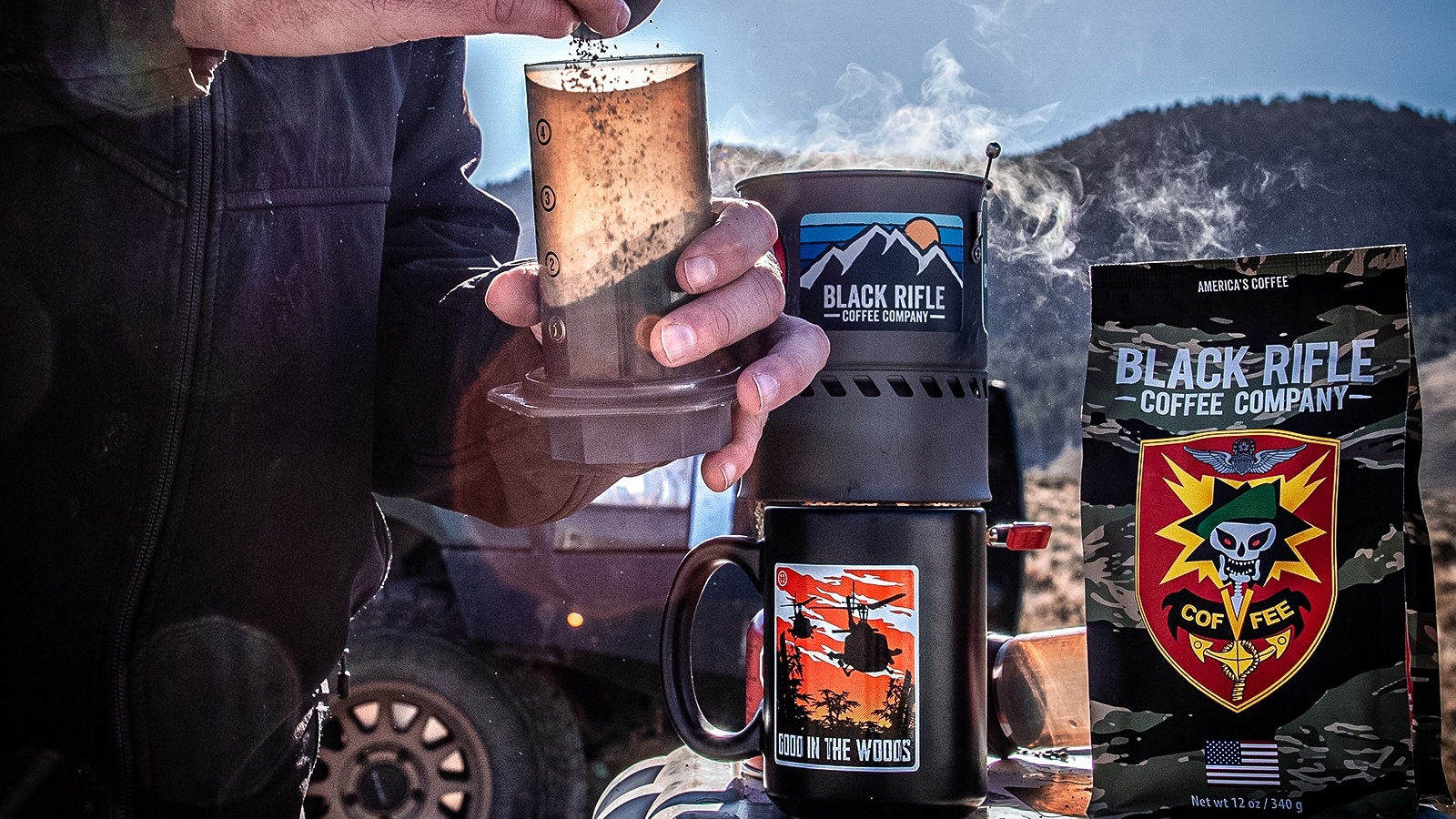 Armádní káva, která tě nakopne dřív, než dořekneš „semper fi“