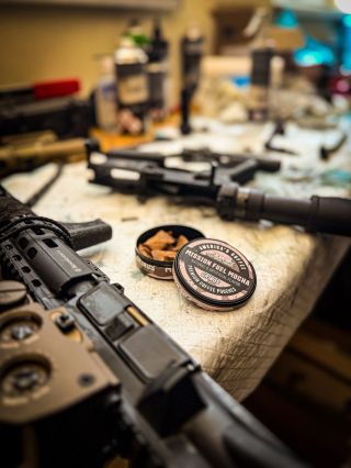 Fajn sobotní večer 🔫☕️🤙🏻 #cleaning #kafe #kava #grindscz #brcc